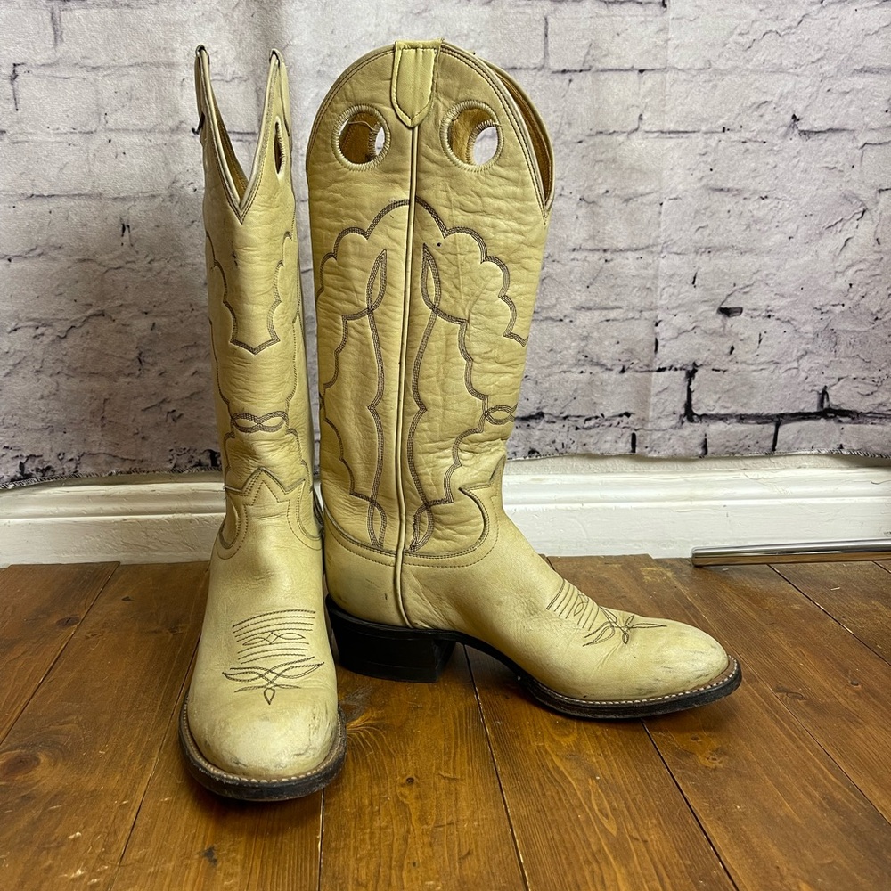 Tony Lama black label cream colored buckaroo cowgirl boots size 5A